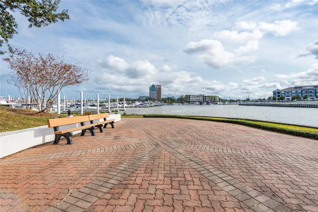 $2,700 | 2037 Enterprise Avenue, League City, TX 77573