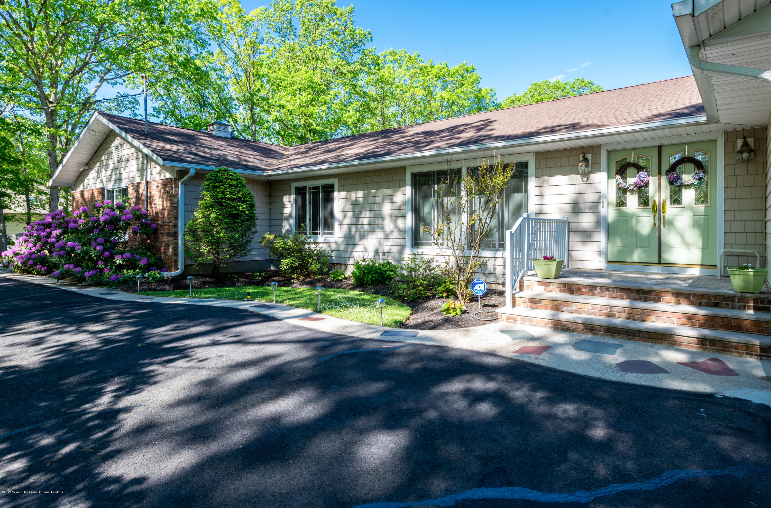 1705 Martin Road Neptune, NJ 07753 - Photo 10 of 53 1705 Martin Rd