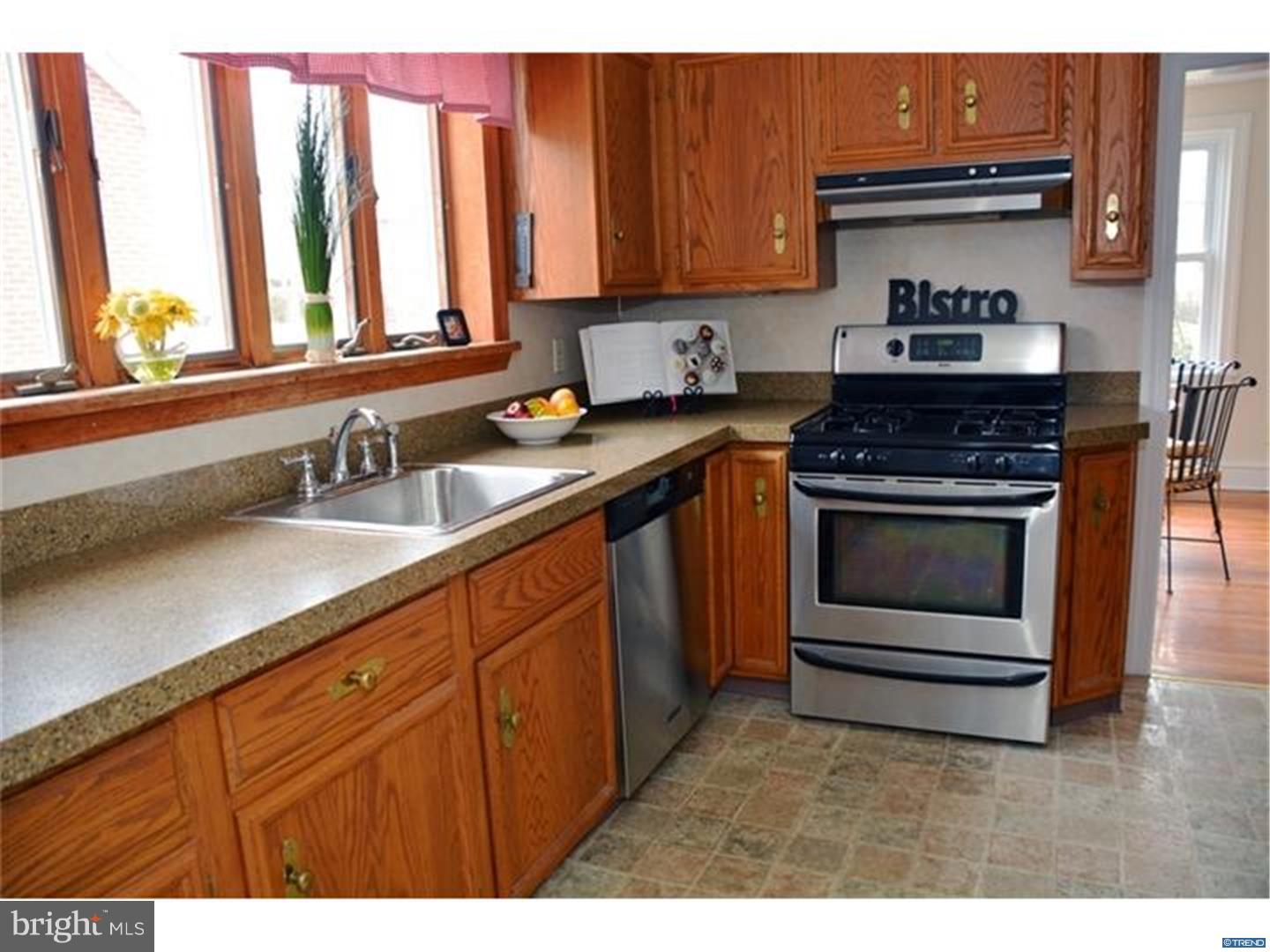 208 Rodman Road Wilmington, DE 19809 - Photo 8 of 21 Gallery Image 8