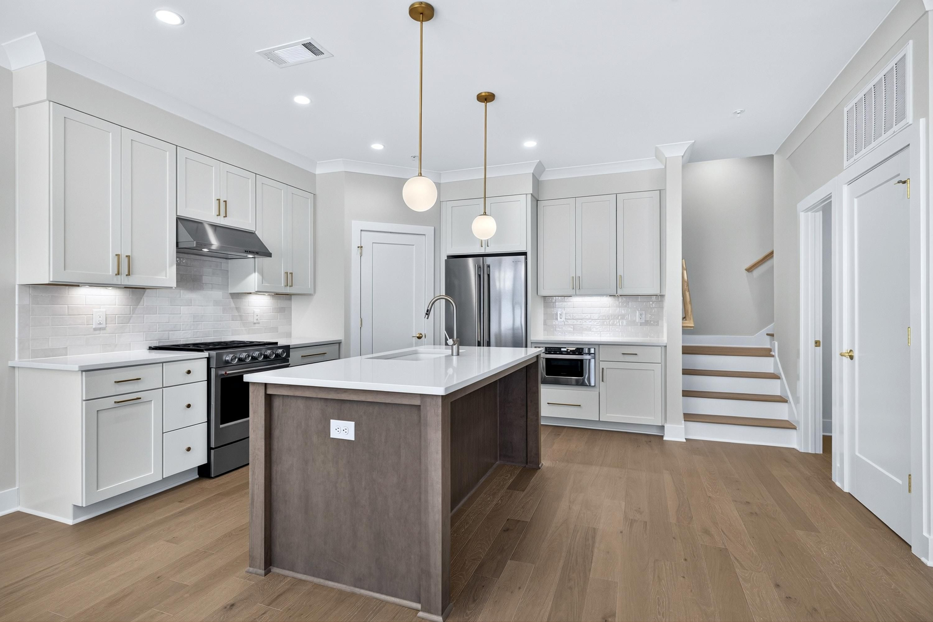407 Chatham View Road Cary, NC 27511 - Photo 19 of 77 Kitchen with Stainless Steel appliances