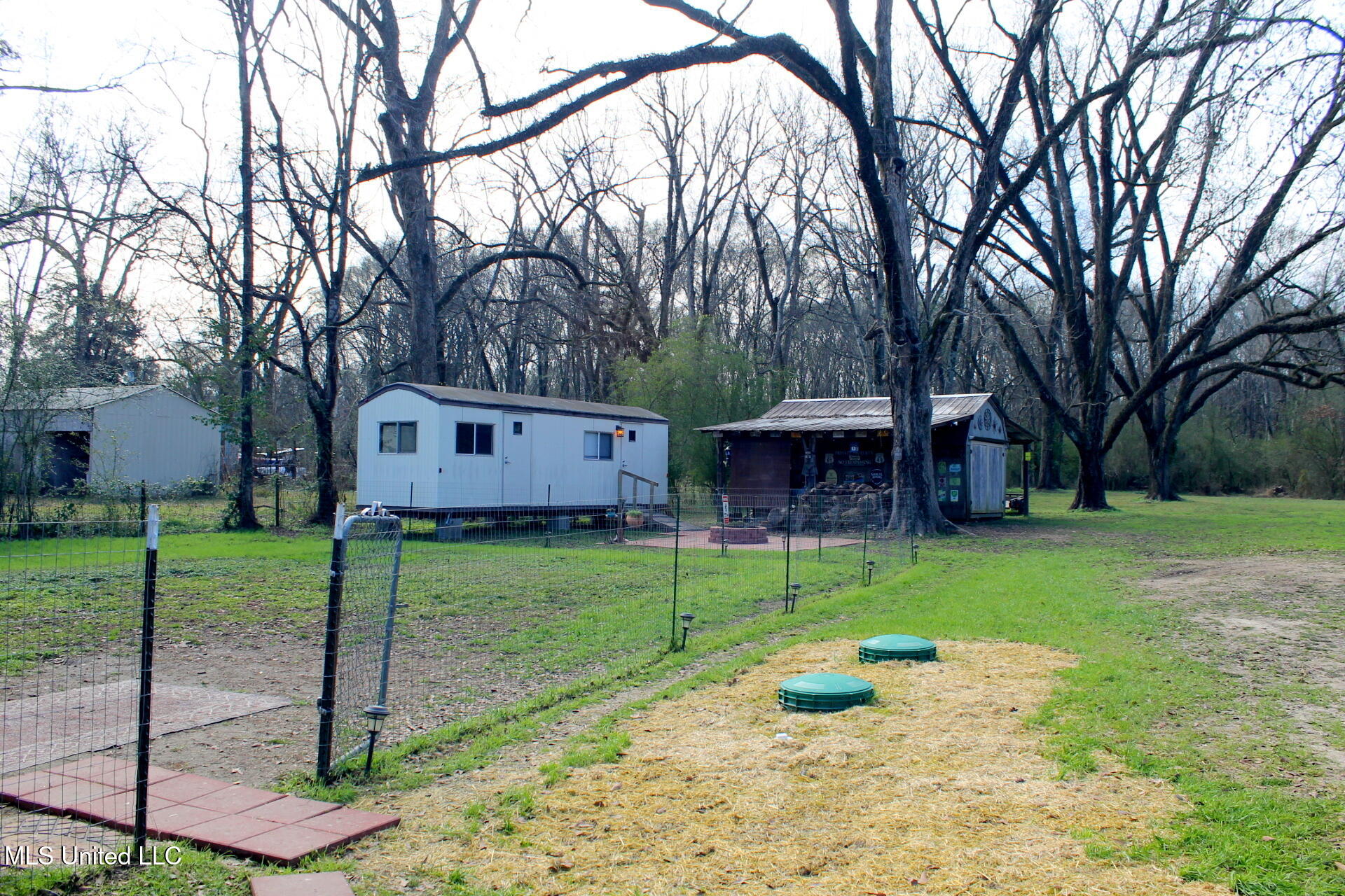 Undisclosed Address Byram, MS 39272 - Photo 7 of 24 IMG_2611