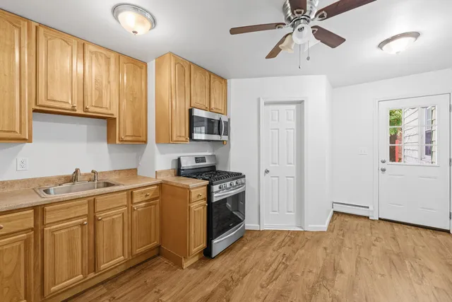 $689,000 | 188 Avenue B, Bayonne, NJ 07002