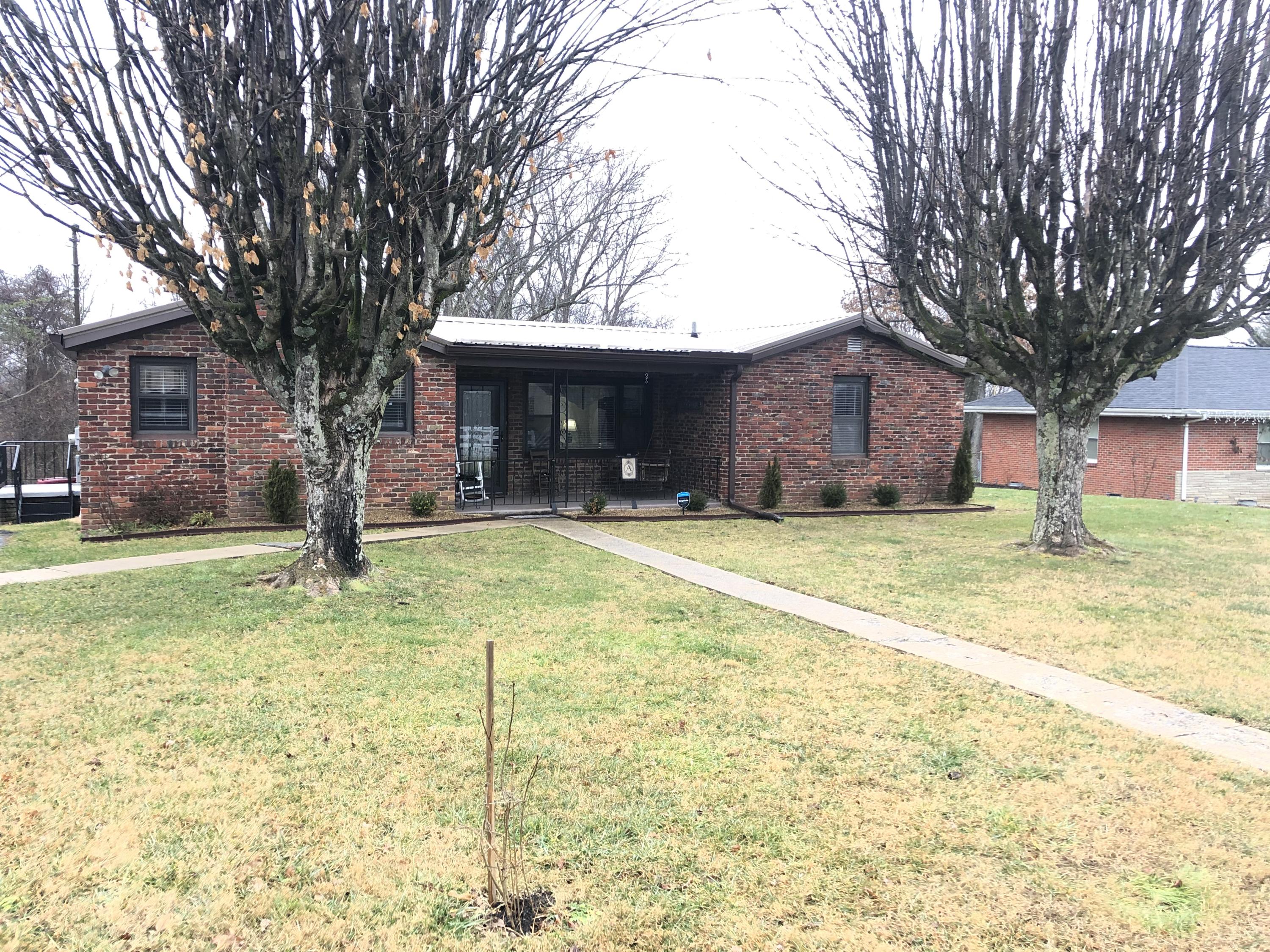1404 Ridgecrest Road Johnson City, TN 37604 - Photo 3 of 64 IMG_0403