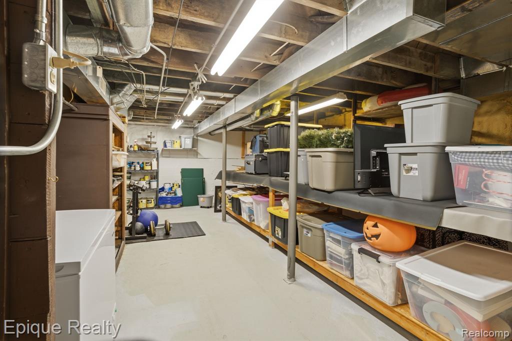 608 South Main Street Capac, MI 48014 - Photo 21 of 25