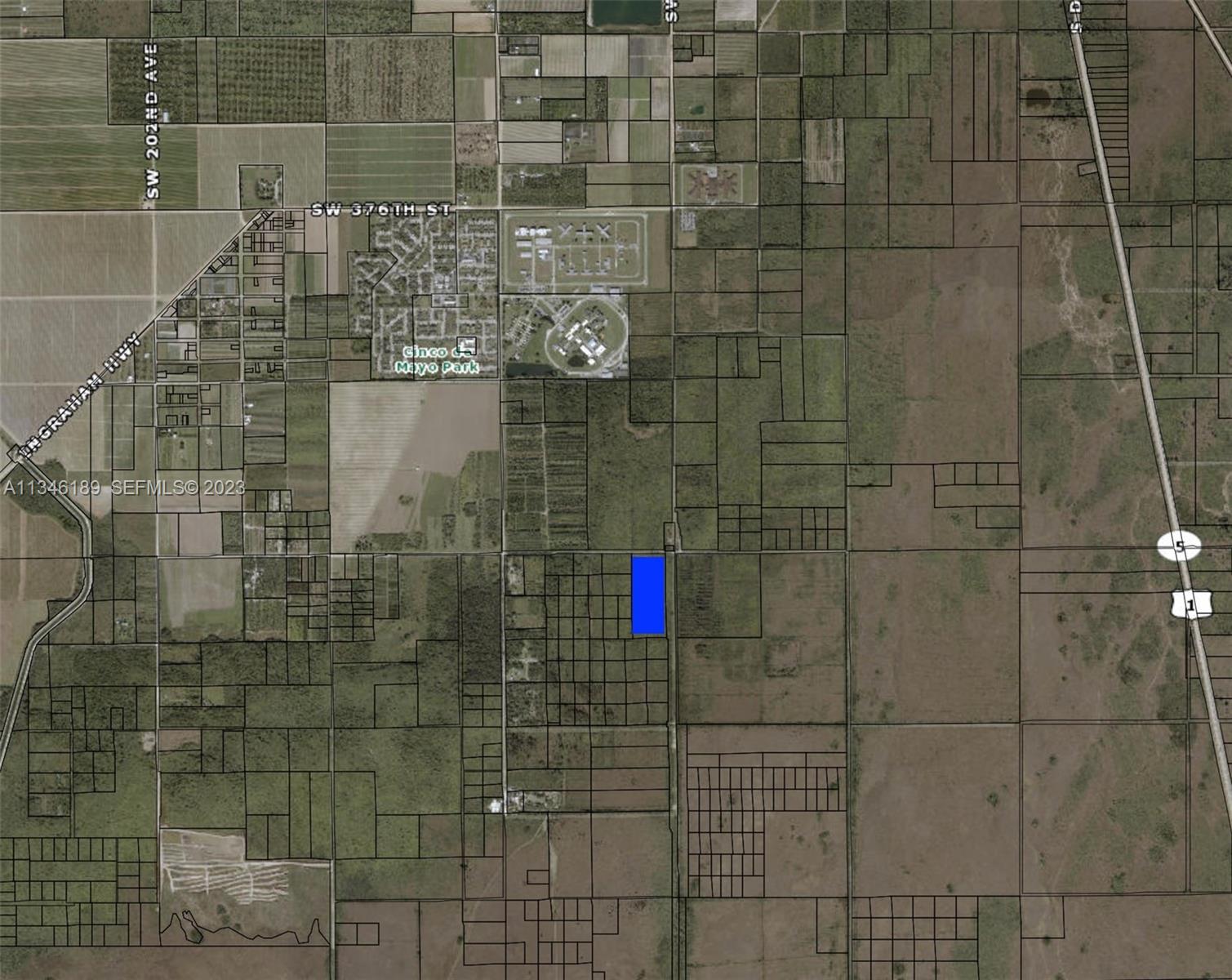 Southwest 392nd Street Homestead, FL 33034 - Photo 7 of 11 Photo 7