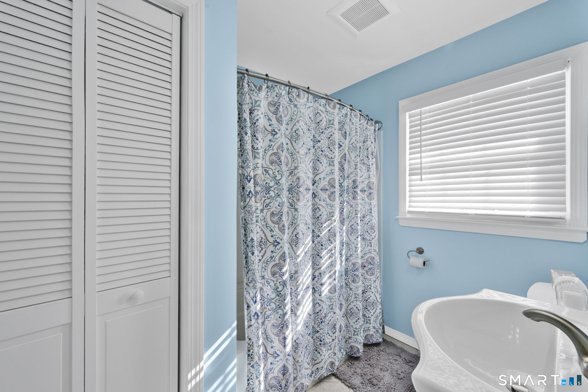 4 Gregory Road Wallingford, CT 06492 - Photo 20 of 34