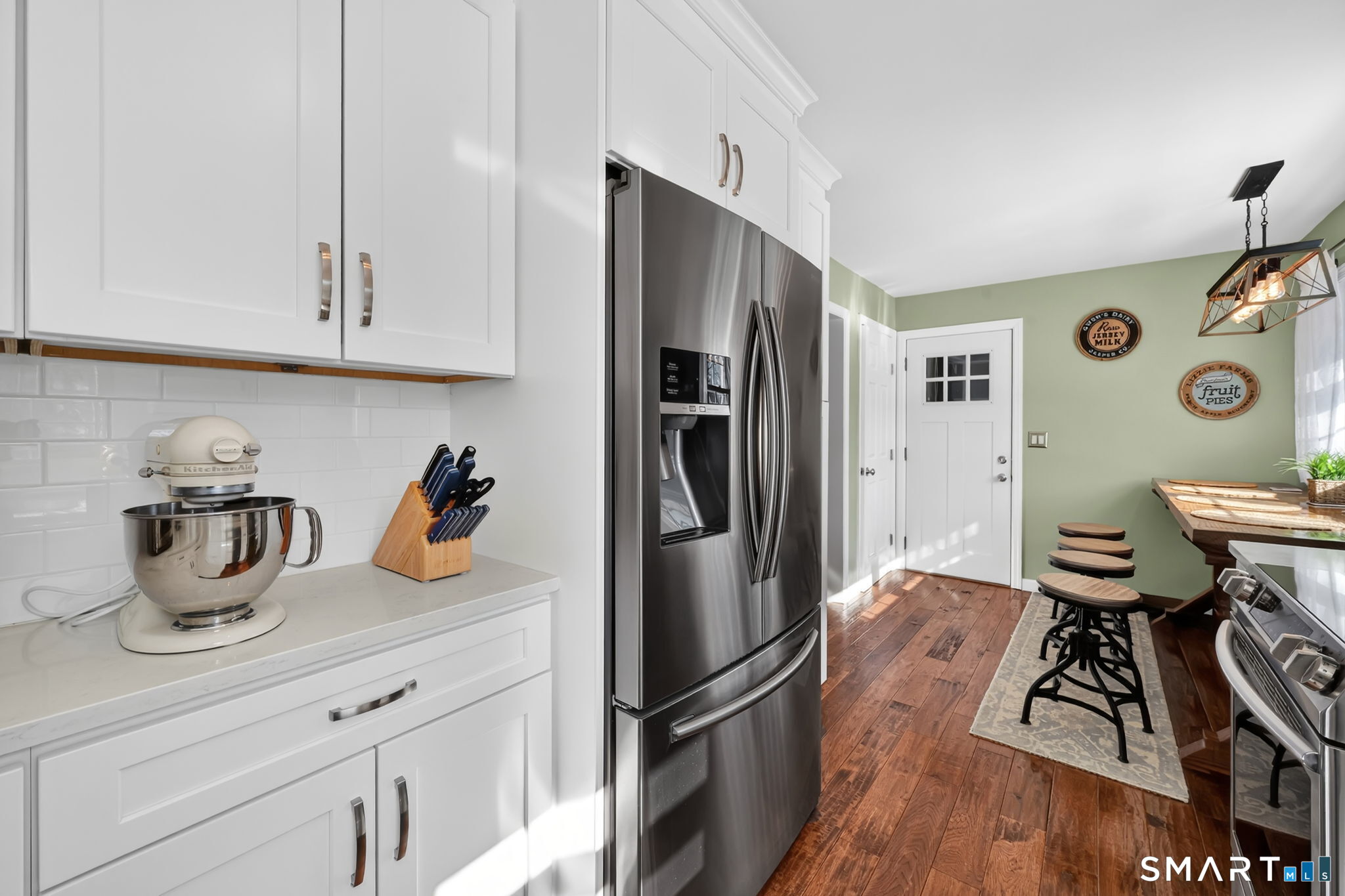 4 Gregory Road Wallingford, CT 06492 - Photo 5 of 34