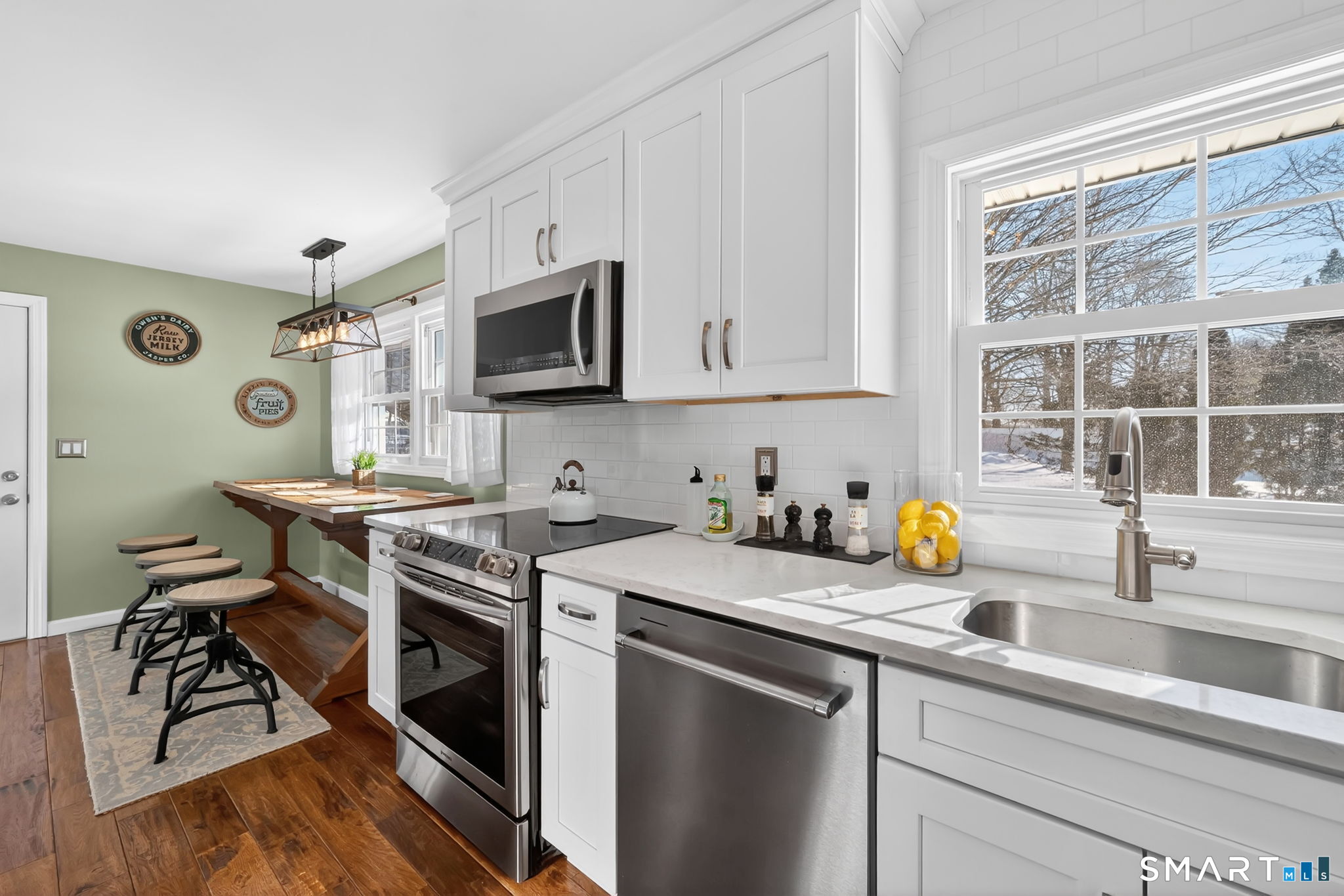 4 Gregory Road Wallingford, CT 06492 - Photo 6 of 34