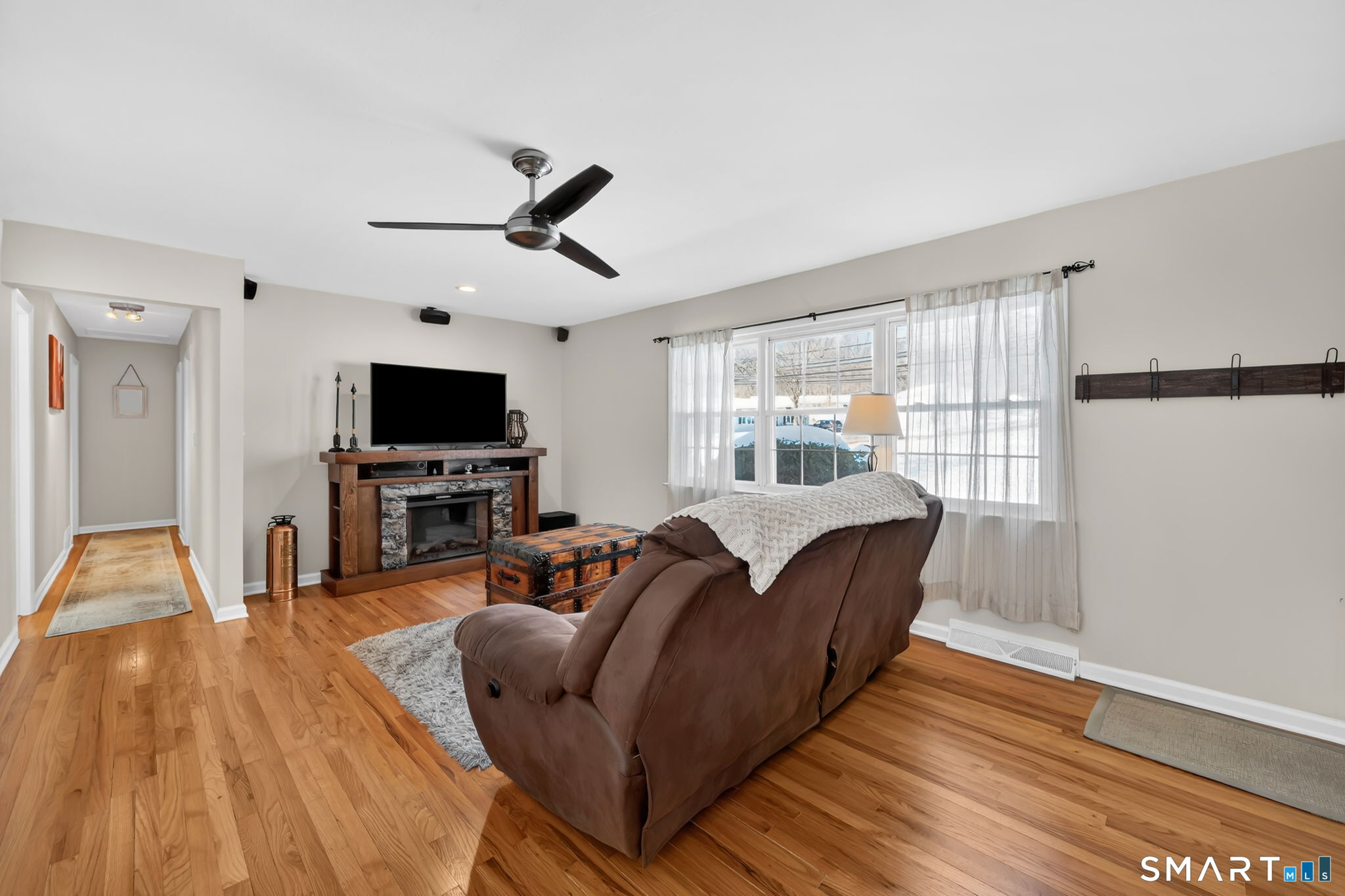 4 Gregory Road Wallingford, CT 06492 - Photo 9 of 34