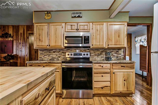 7880 Severy Road Cascade, CO 80809 - Photo 16 of 22