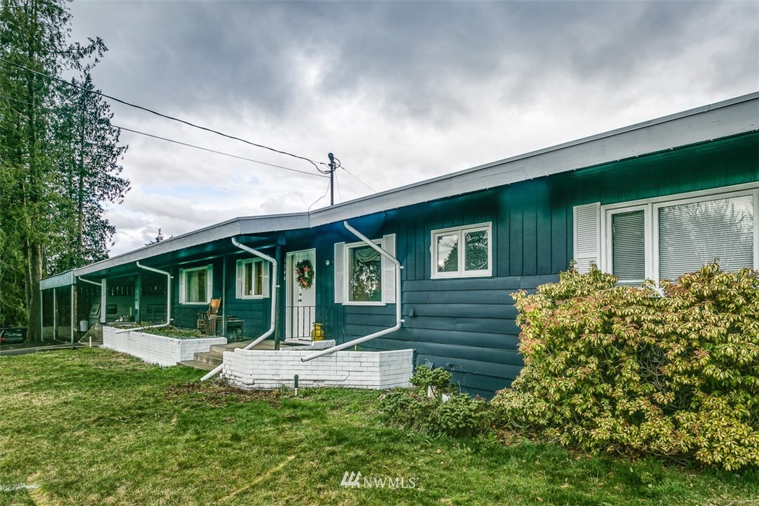 1346 Kamm Road Lynden, WA 98264 - Photo 1 of 25 Gallery Image 1