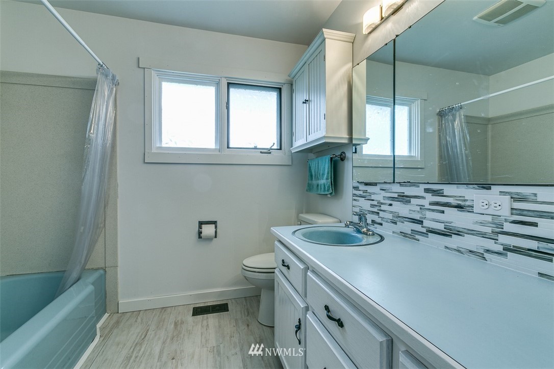 1346 Kamm Road Lynden, WA 98264 - Photo 16 of 25 Gallery Image 16