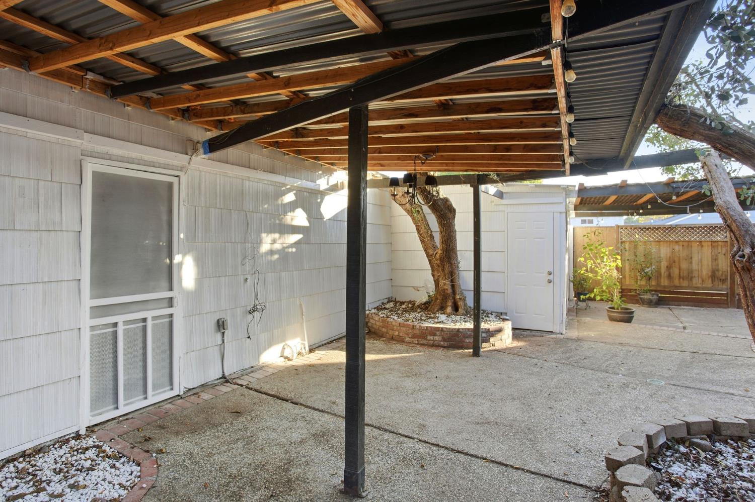 3801 Woodcrest Road Sacramento, CA 95821 - Photo 28 of 35 a view of a room with gym equipment