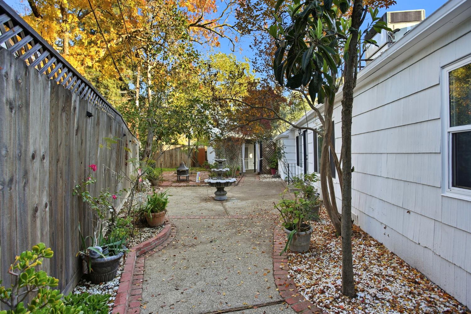 3801 Woodcrest Road Sacramento, CA 95821 - Photo 30 of 35 a view of a backyard with sitting area