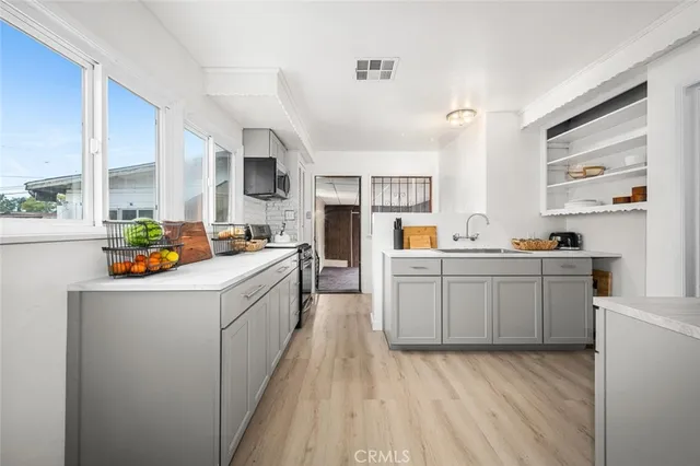 $619,000 | 2309 East Killen Court, Compton, CA 90221