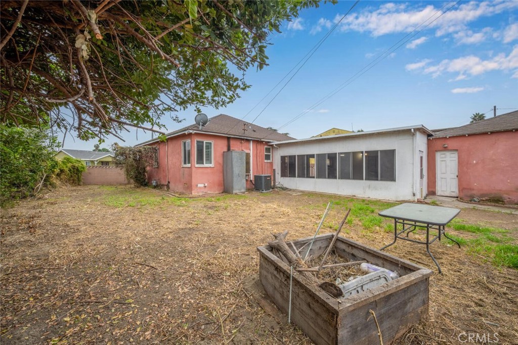 2309 East Killen Court Compton, CA 90221 - Photo 41 of 53