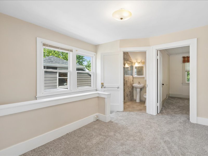 2206 6th Street Moline, IL 61265 - Photo 14 of 36