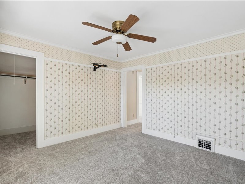2206 6th Street Moline, IL 61265 - Photo 22 of 36