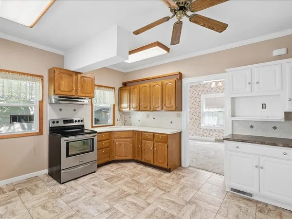$197,500 | 2206 6th Street, Moline, IL 61265