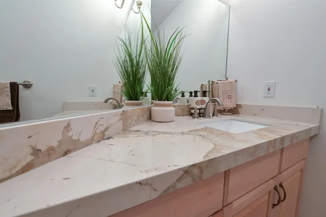 $525,000 | 3300 Southwest 62nd Lane, Gainesville, FL 32608