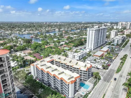 $560,000 | 2029 North Ocean Boulevard, Unit 208, Fort Lauderdale, FL 33305