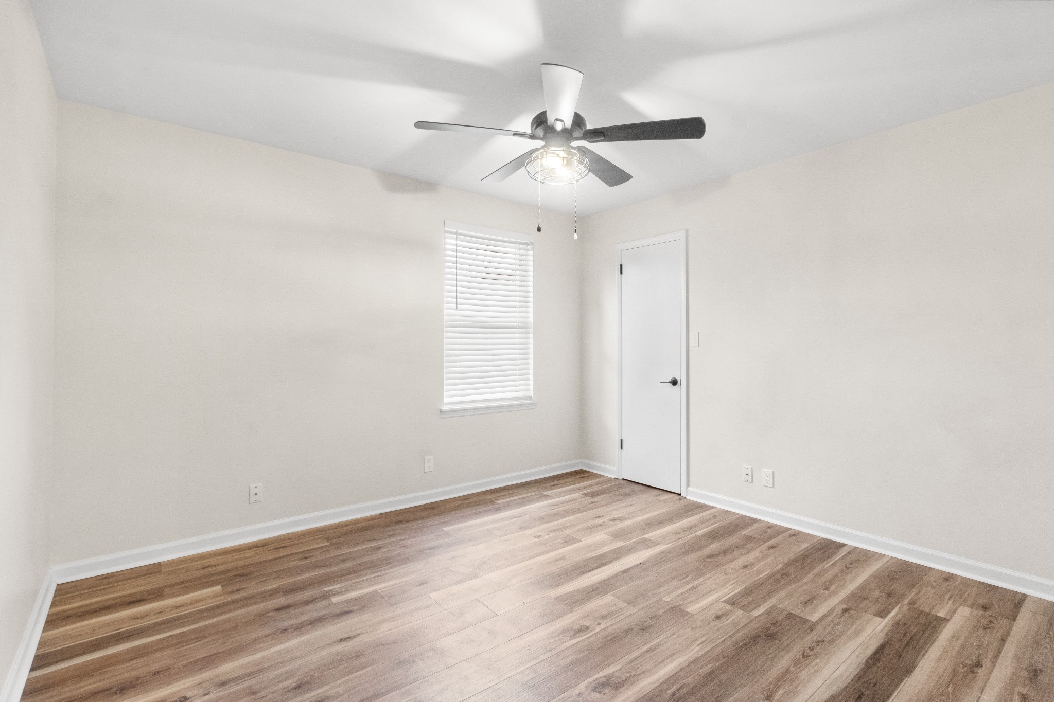 2119 Powell Road Clarksville, TN 37043 - Photo 16 of 33 Gallery Image 16