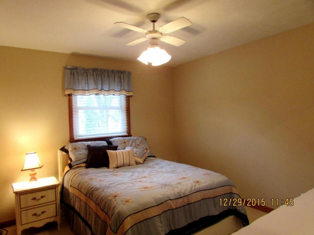 343 Broad Street Erwin, TN 37650 - Photo 11 of 24 Photo 11