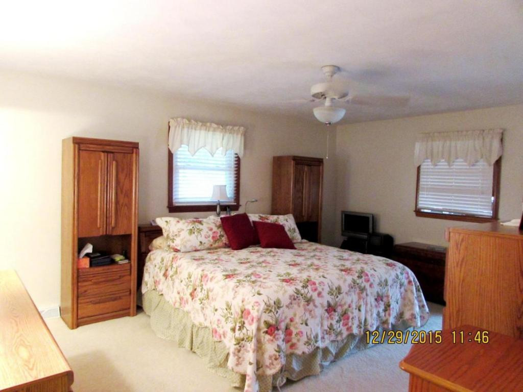 343 Broad Street Erwin, TN 37650 - Photo 13 of 24 Photo 13