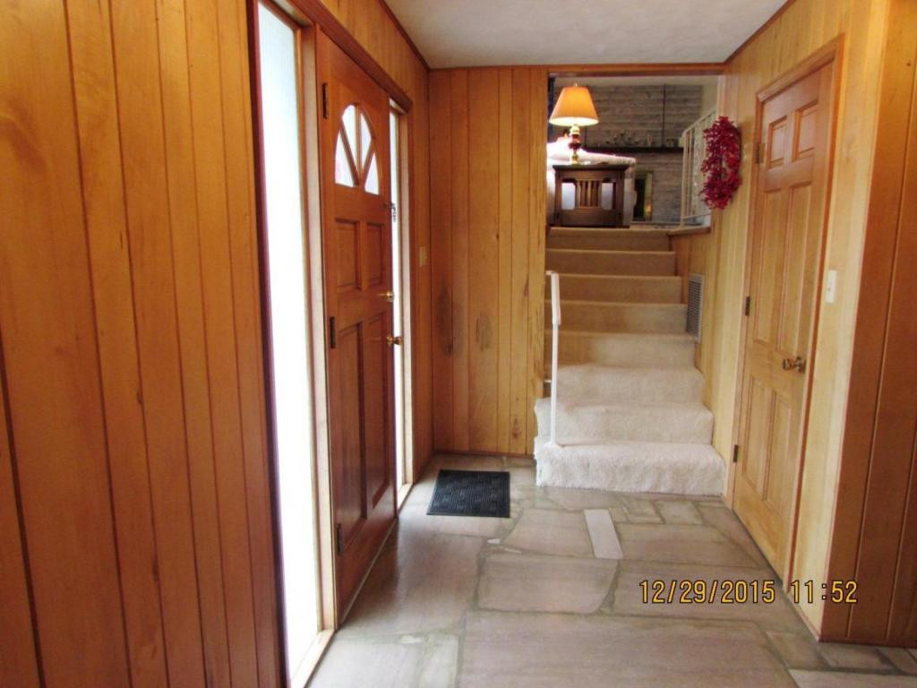 343 Broad Street Erwin, TN 37650 - Photo 8 of 24 Photo 8