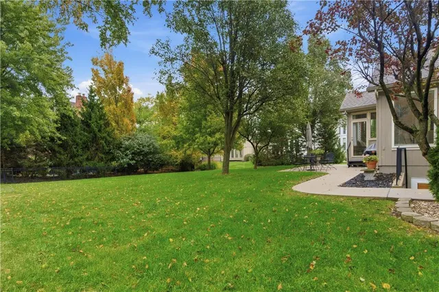 $850,000 | 12302 West 139th Terrace, Overland Park, KS 66221
