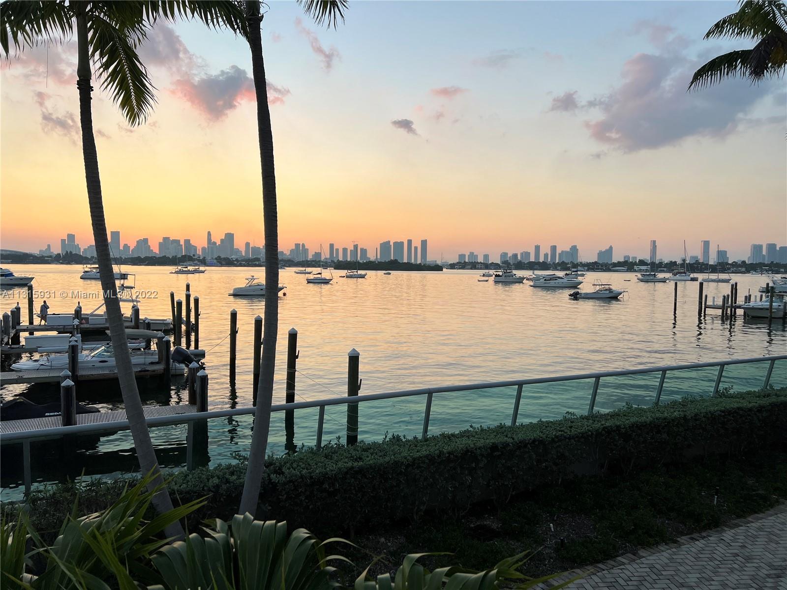 1500 Bay Road, Unit 944S Miami Beach, FL 33139 - Photo 43 of 82