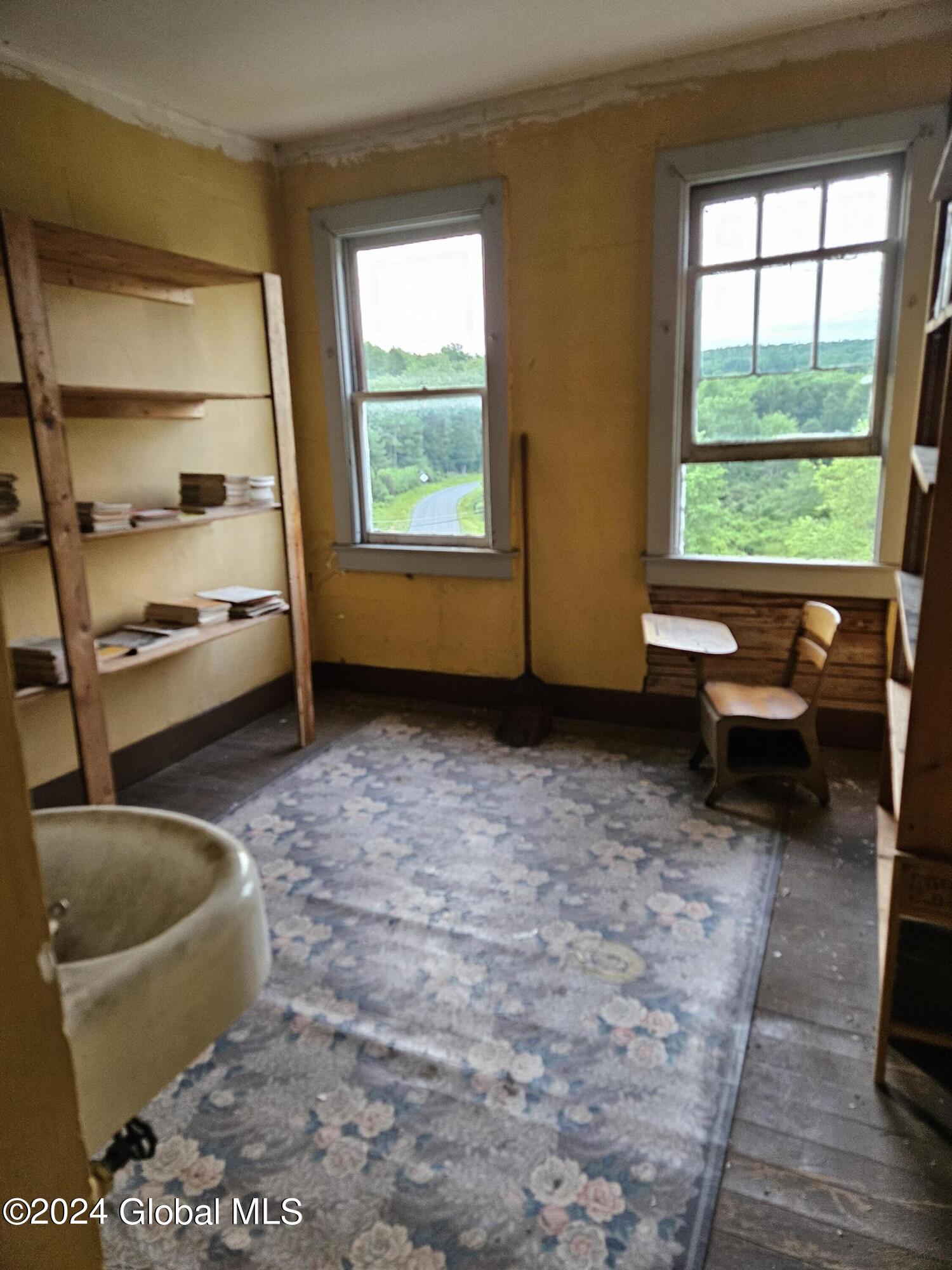 237 Glen Wild Road Thompson, NY 12775 - Photo 26 of 51 3rd Flr Rm 5