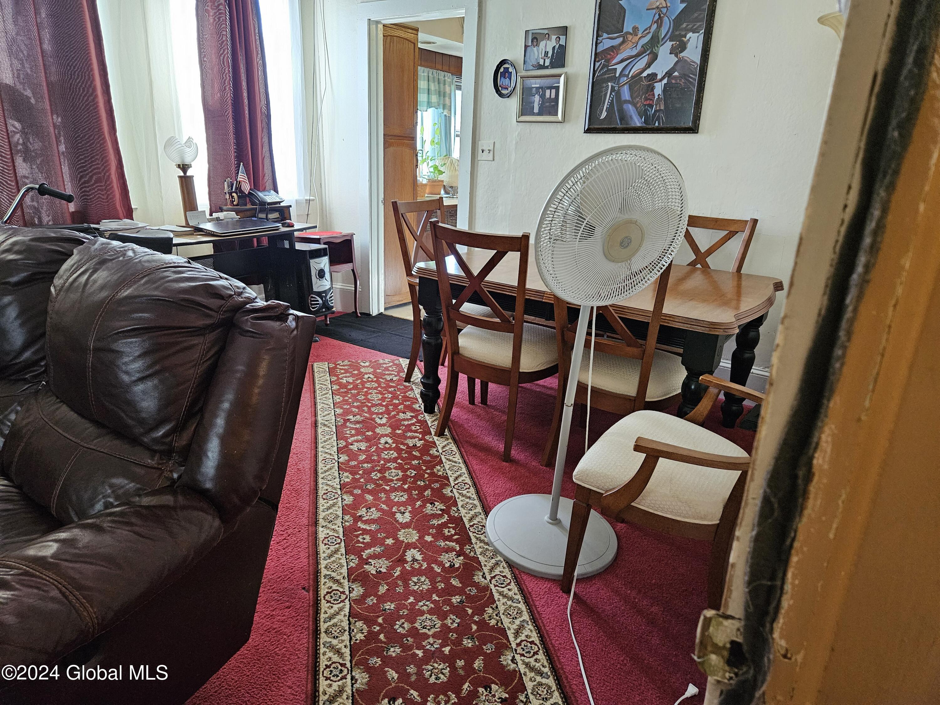 237 Glen Wild Road Thompson, NY 12775 - Photo 4 of 51 1st Flr Lvg Rm