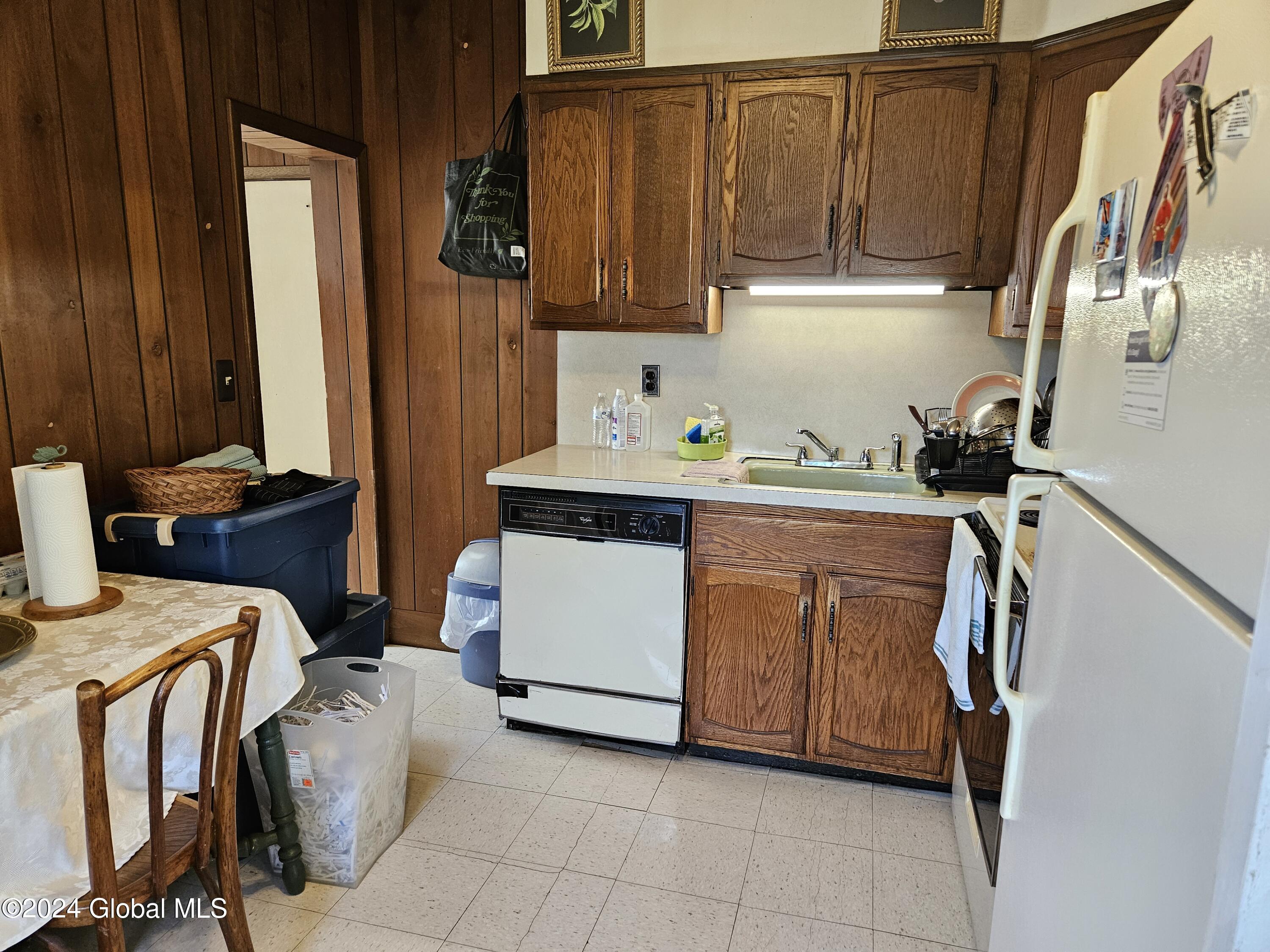 237 Glen Wild Road Thompson, NY 12775 - Photo 6 of 51 1st Flr Kitchen
