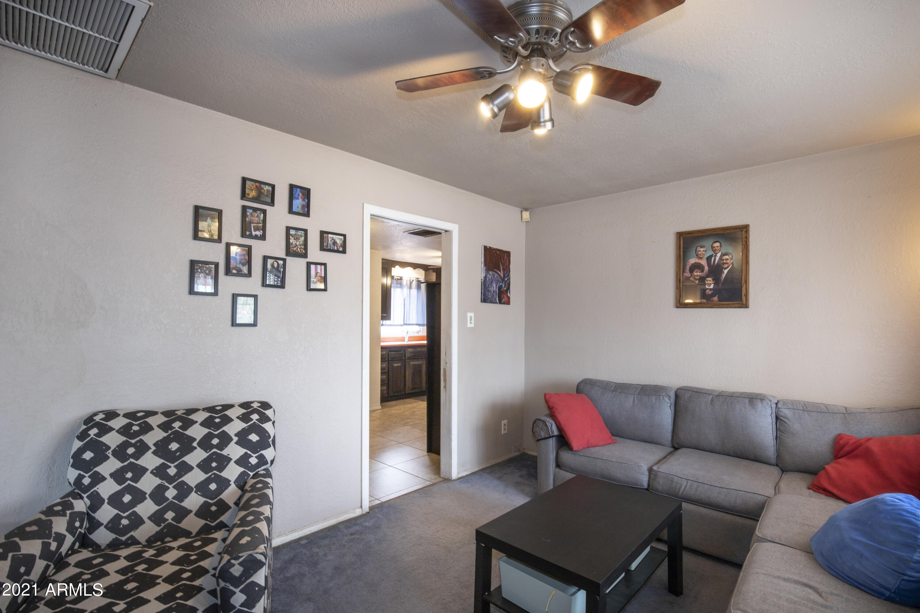 3021 West Madison Street Phoenix, AZ 85009 - Photo 2 of 20 Living Room