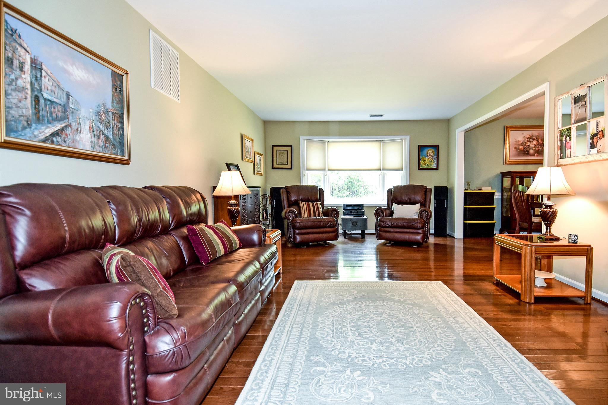 7074 Riley Road Warrenton, VA 20187 - Photo 4 of 48 Gallery Image 4