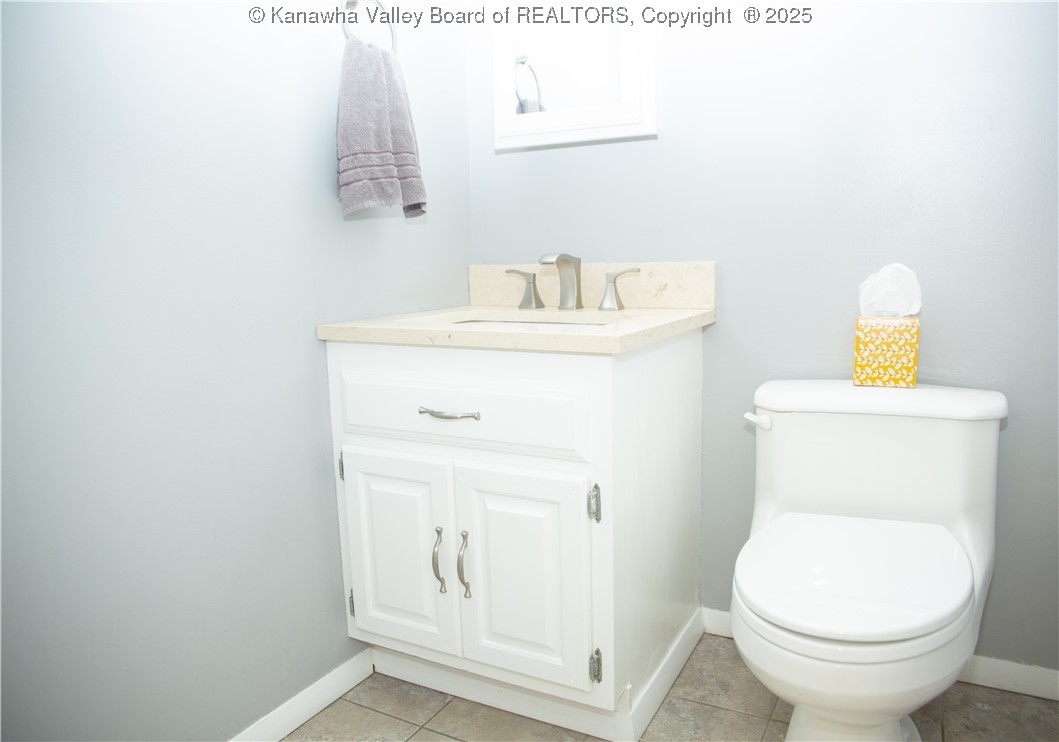 103 Elite Heights Road Hurricane, WV 25526 - Photo 12 of 43 Half Bath Main Floor