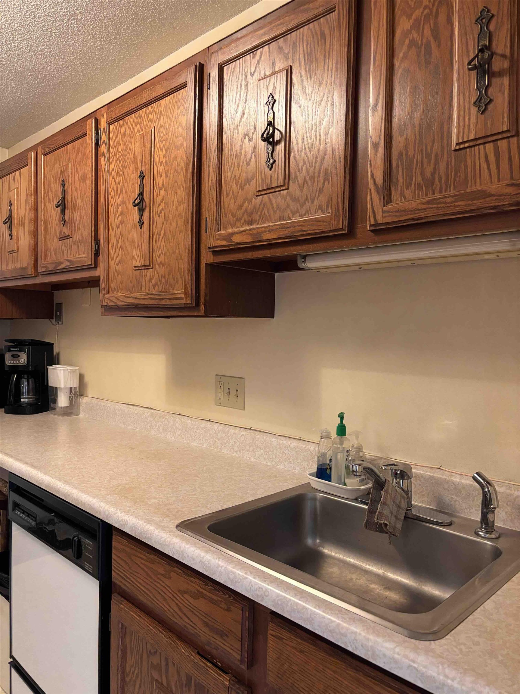 34 Floyd Avenue, Unit 24 Lebanon, NH 03784 - Photo 26 of 58