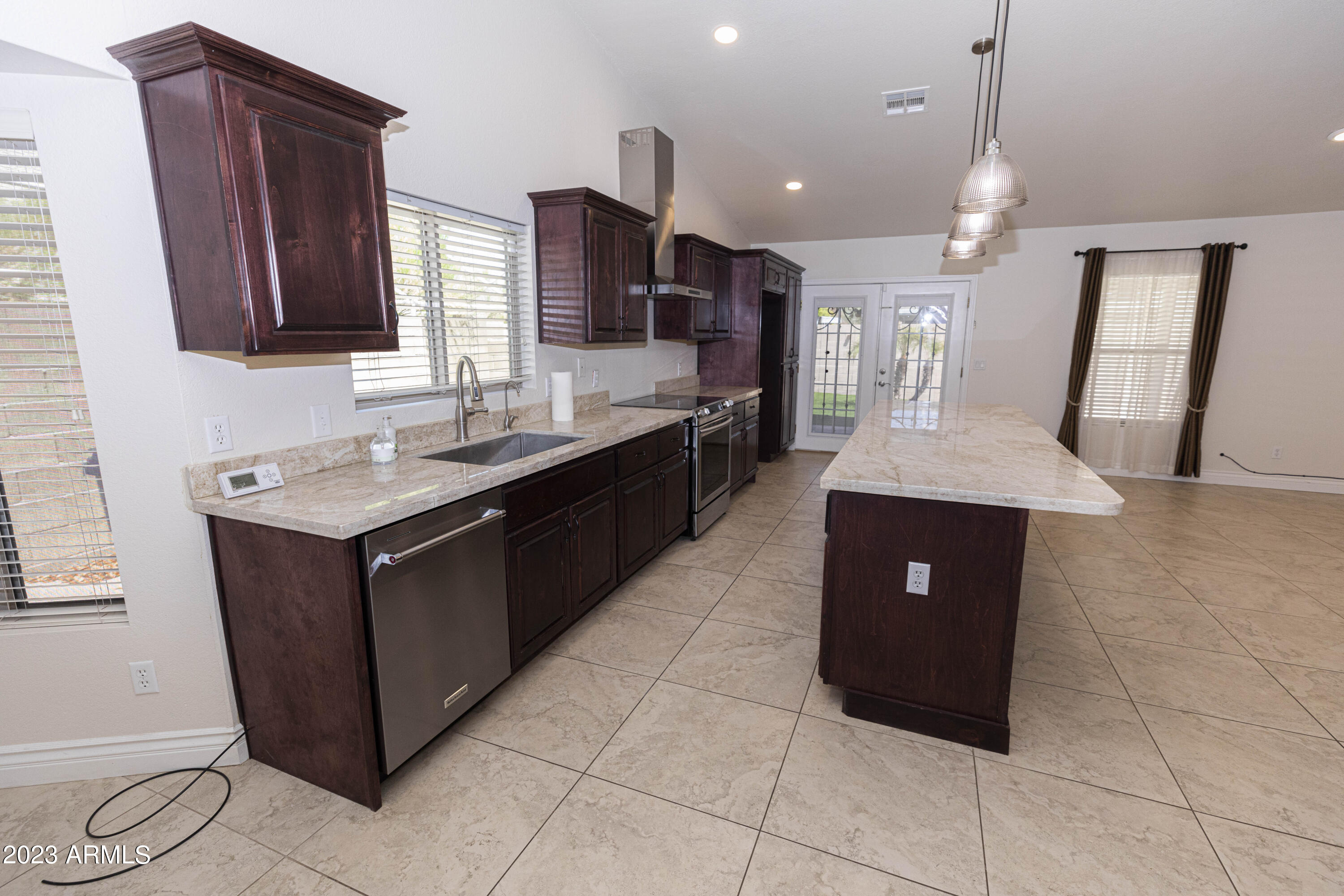 608 East Appaloosa Road Gilbert, AZ 85296 - Photo 6 of 38 _36A2641