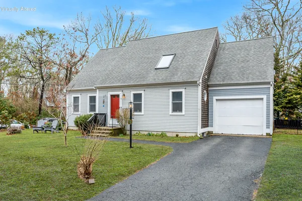 $639,900 | 15 Florence Avenue, Mashpee, MA 02649