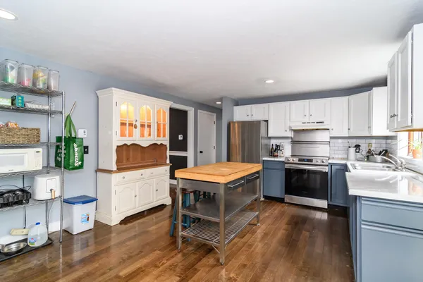 $639,900 | 15 Florence Avenue, Mashpee, MA 02649
