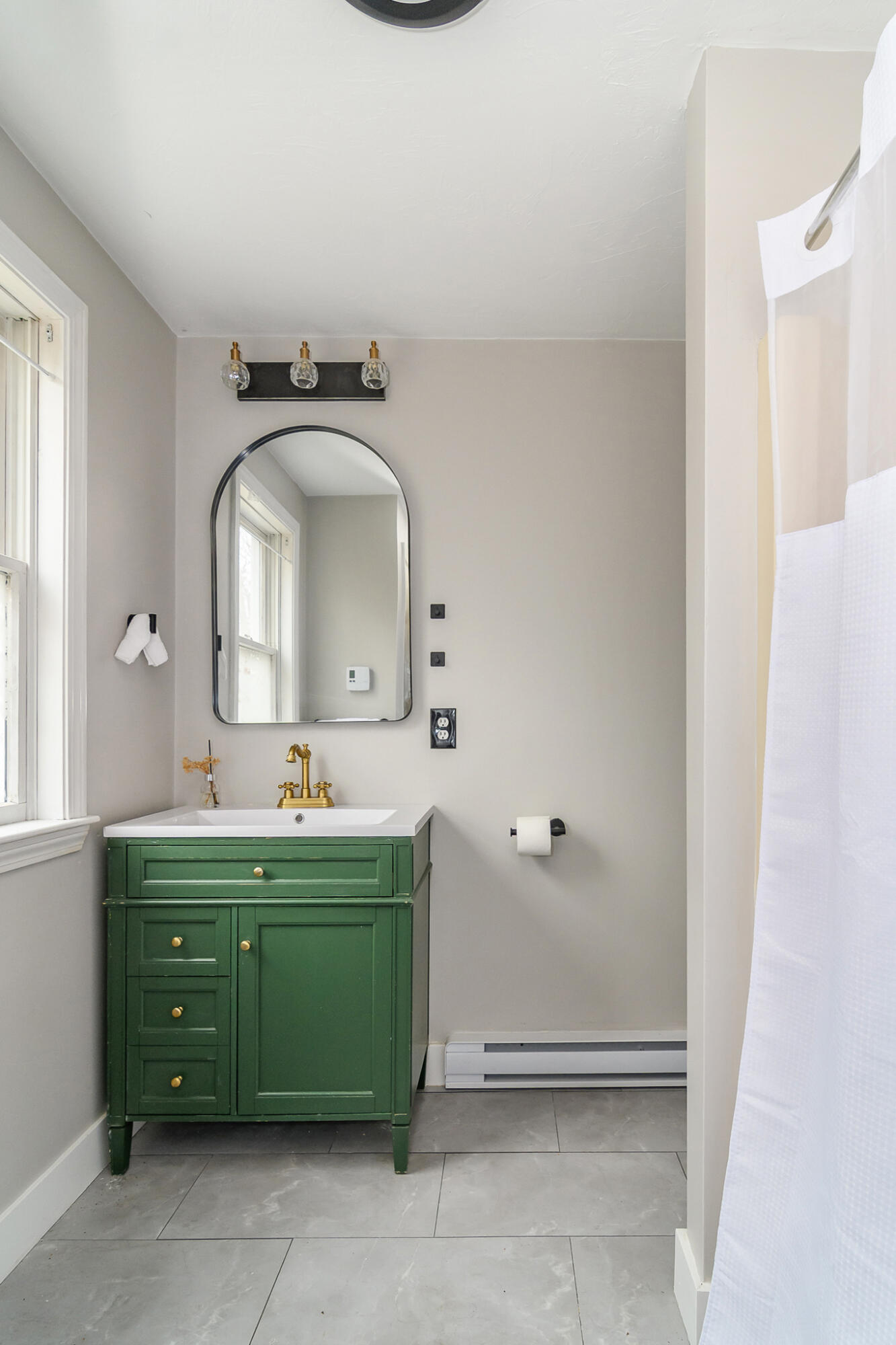 15 Florence Avenue Mashpee, MA 02649 - Photo 15 of 37 Primary-Bed-Bath_WEB