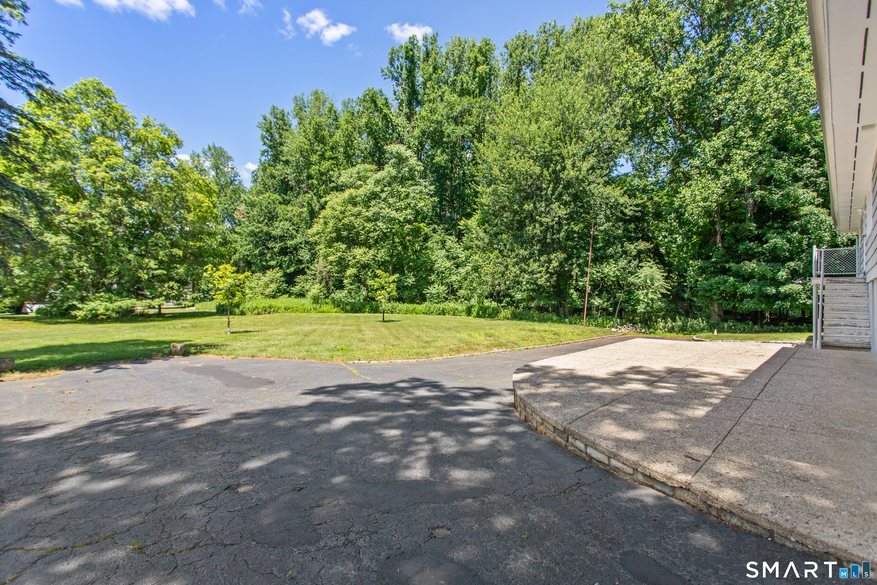 45 Frenchtown Road Trumbull, CT 06611 - Photo 35 of 40