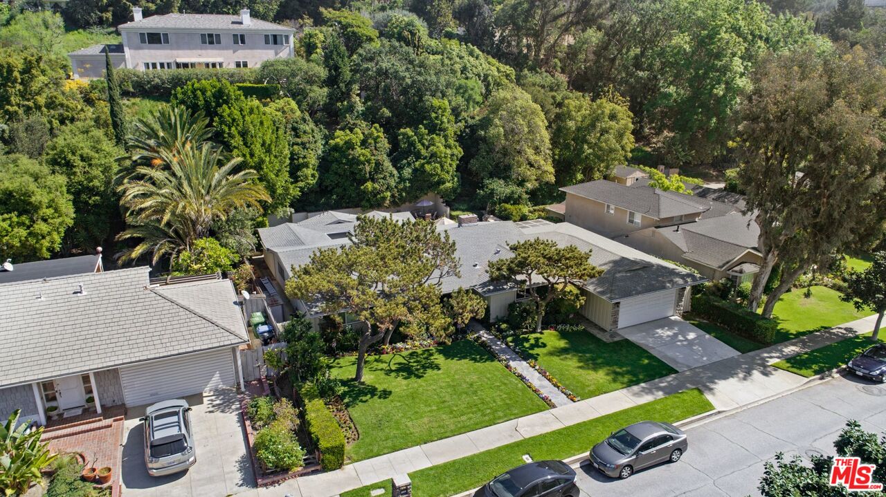 11787 Bellagio Road Los Angeles, CA 90049 - Photo 25 of 25