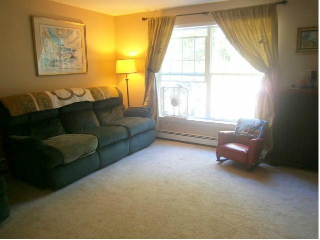 1213 Battle Ridge Road Clinton, ME 04927 - Photo 3 of 20 Living Room.