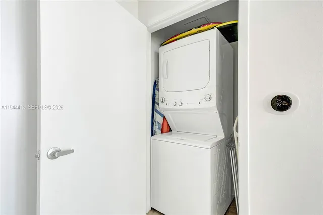 $4,700 | 6515 Collins Avenue, Unit 1806, Miami Beach, FL 33141