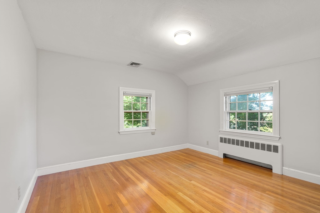 65 Shornecliffe Road Newton, MA 02458 - Photo 16 of 24 Gallery Image 16