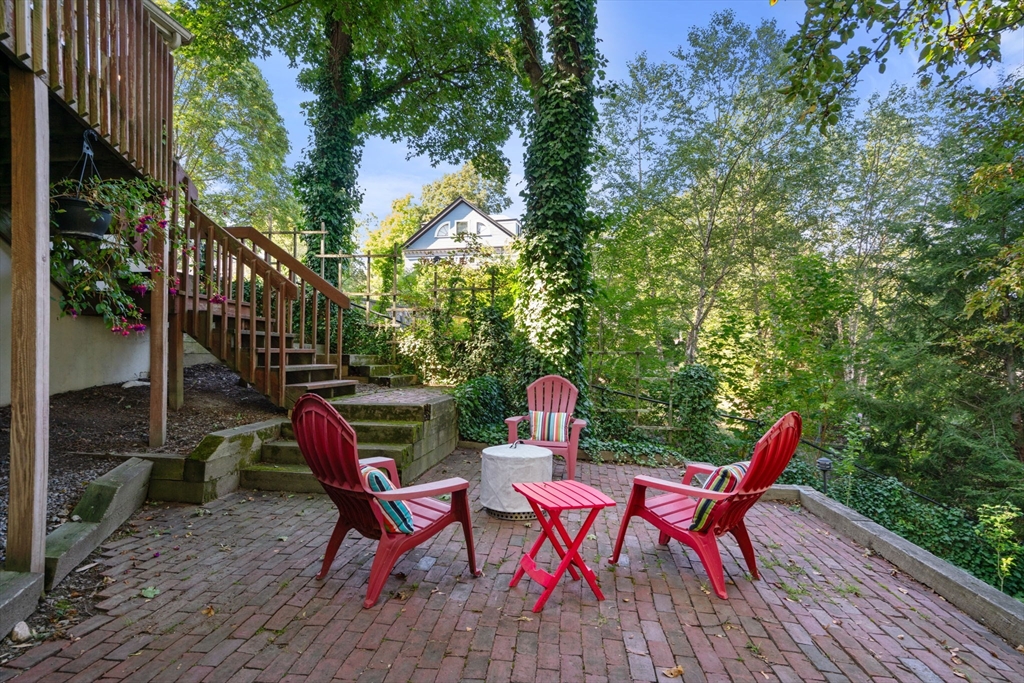 65 Shornecliffe Road Newton, MA 02458 - Photo 21 of 24 Gallery Image 21
