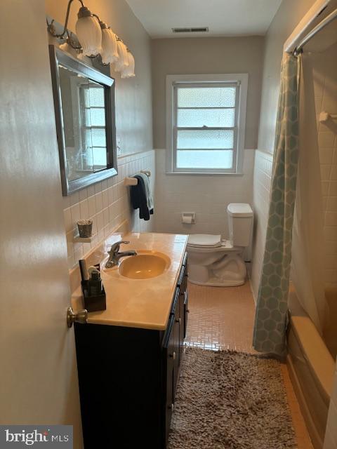 508 Douglas Road Salisbury, MD 21801 - Photo 37 of 41 full bath - hallway