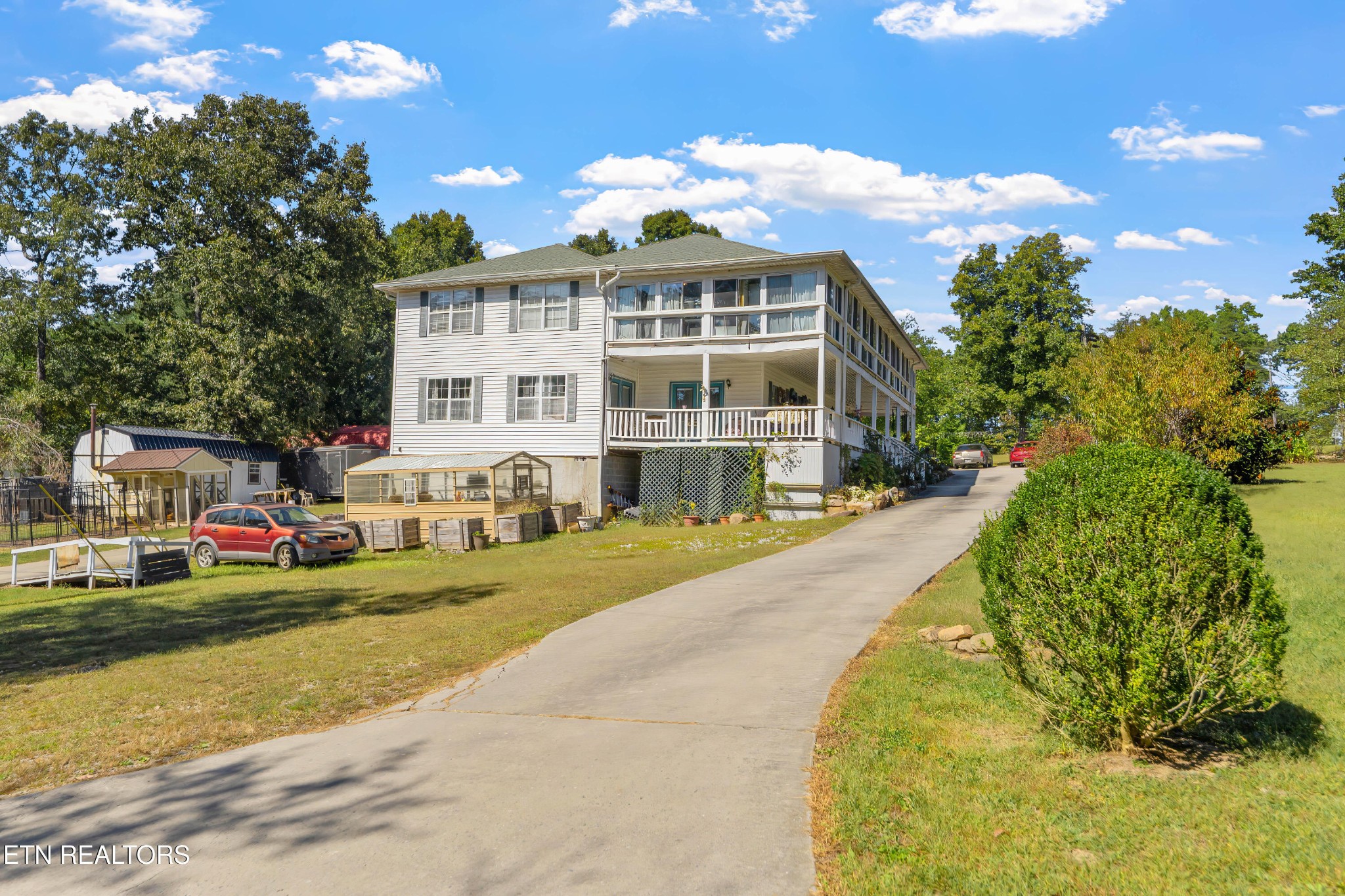 34 Rozzell Road Pikeville, TN 37367 - Photo 2 of 49 Gallery Image 2